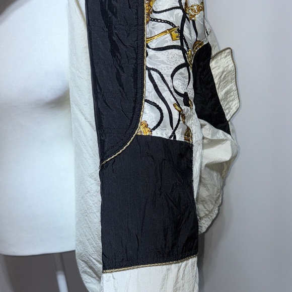 Active Frontier Vintage Stylish Black & White Women's Windbreaker Jacket Size L - Picture 8 of 8